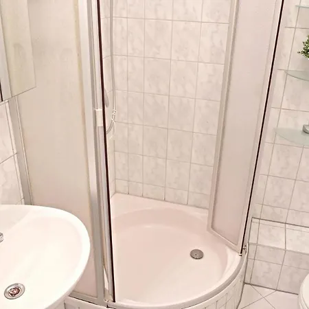 Apartament Nautic 16 *