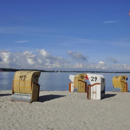 Nautic 16 * Laboe